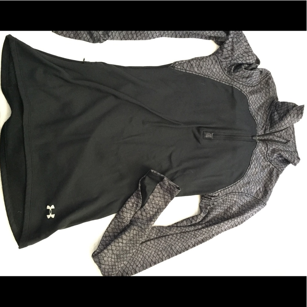 Fitted Under Armour Fleece